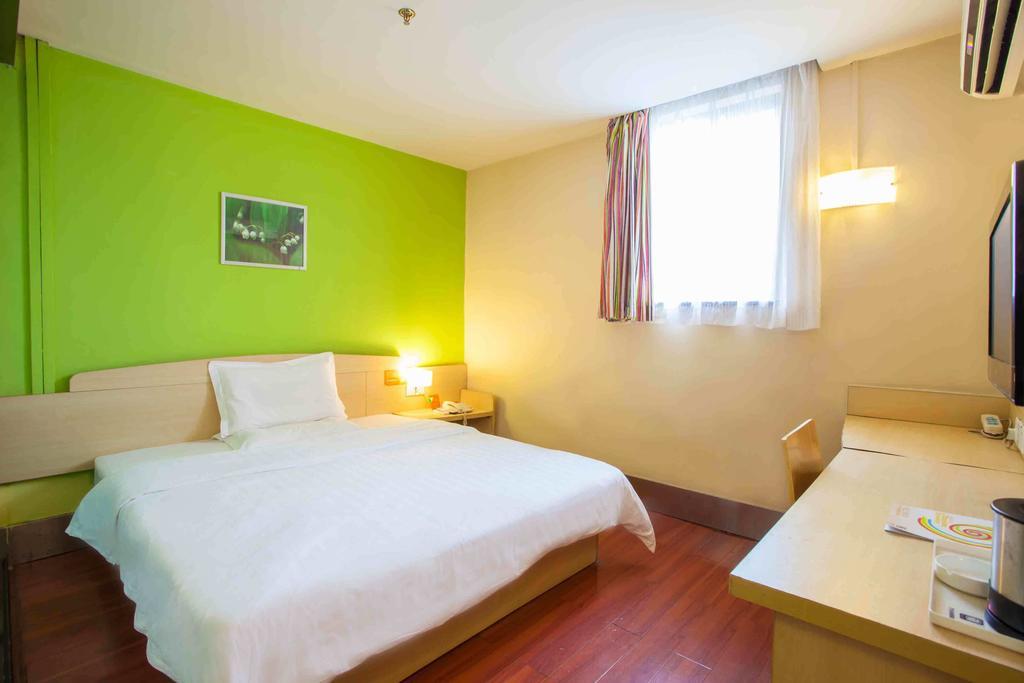 7Days Inn Zunyi Beijing Road Room photo