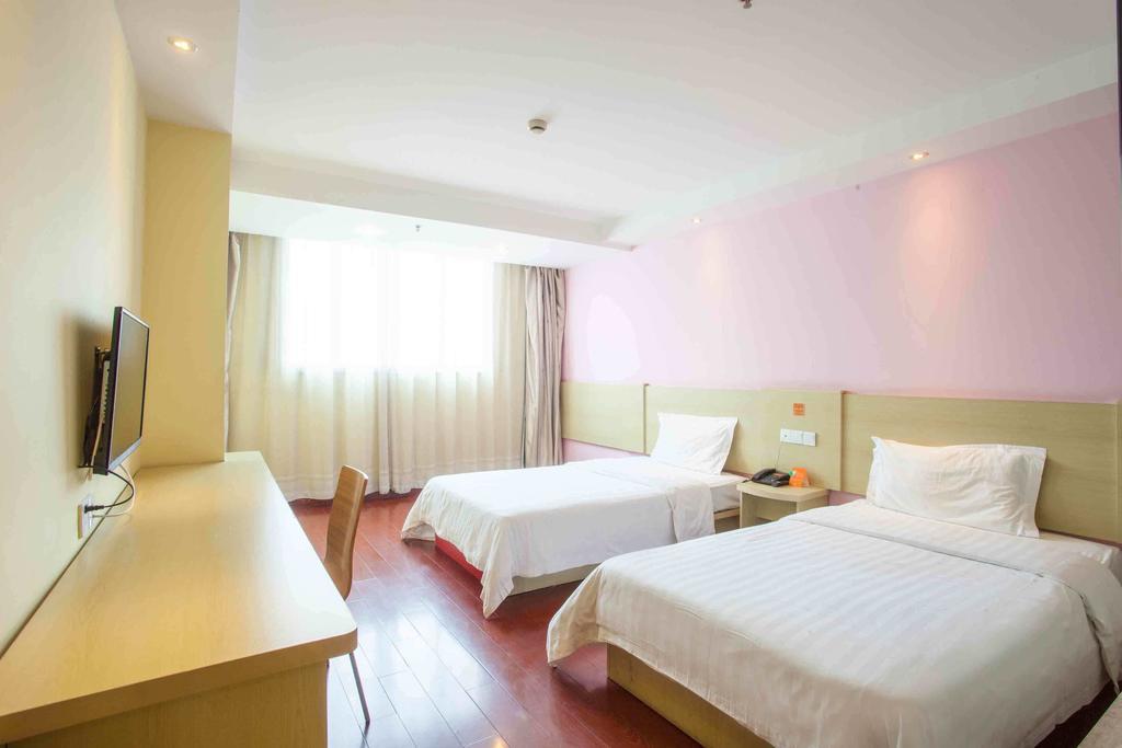 7Days Inn Zunyi Beijing Road Room photo